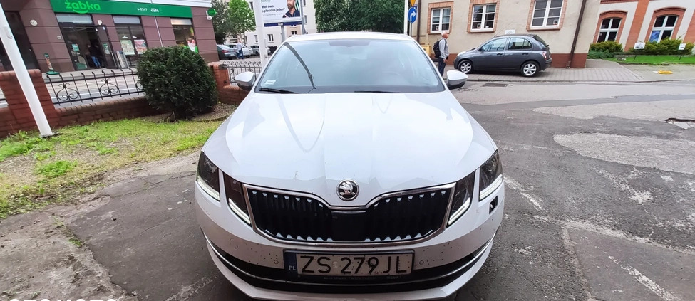 Skoda Octavia cena 59000 przebieg: 104000, rok produkcji 2018 z Szczecin małe 137